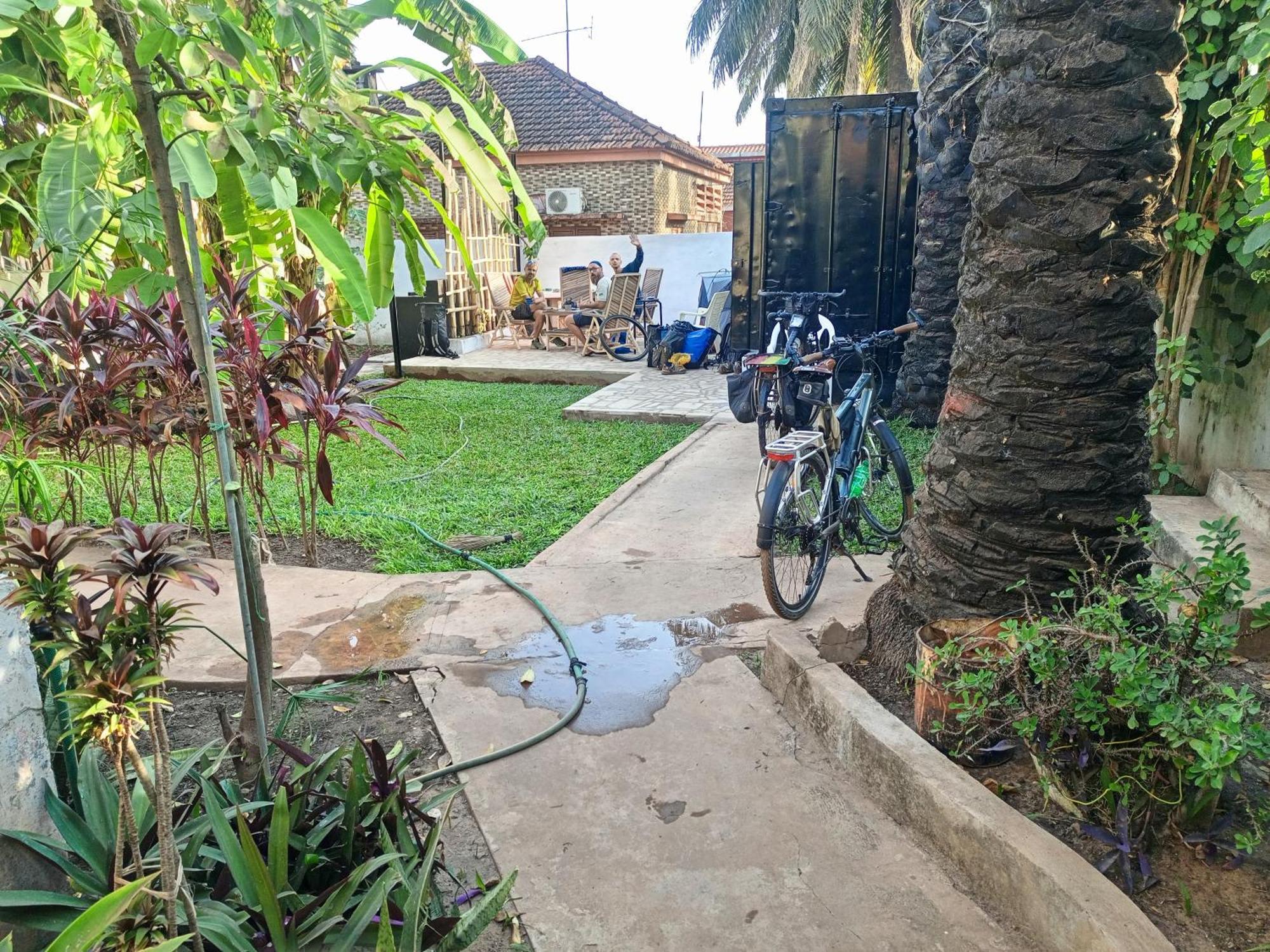 Casa Cacheu Homestay Guest House Bissau Exteriér fotografie